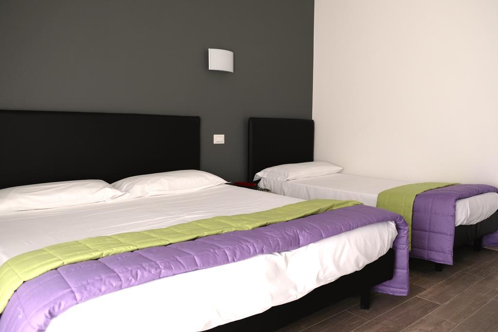 Hotel Desiree San Benedetto del Tronto Exterior foto