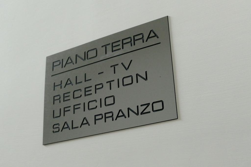 Hotel Desiree San Benedetto del Tronto Exterior foto