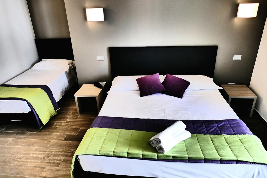 Hotel Desiree San Benedetto del Tronto Exterior foto