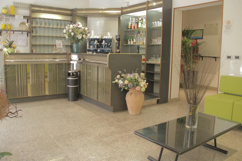 Hotel Desiree San Benedetto del Tronto Exterior foto